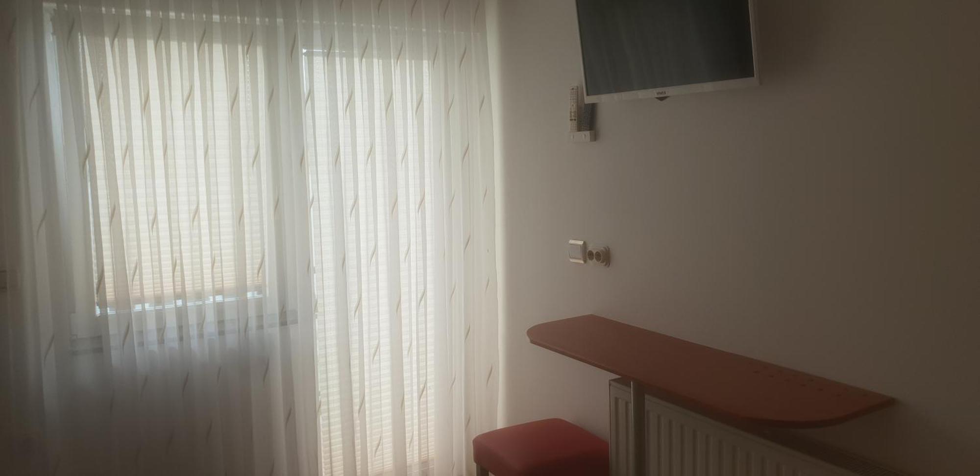 Apartments Mise Огулин Екстериор снимка