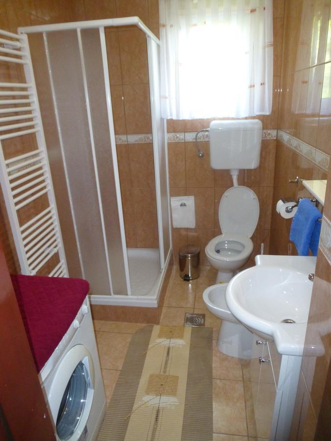 Apartments Mise Огулин Екстериор снимка